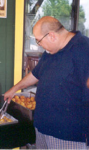 bobbycookinghp.jpg