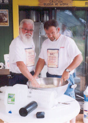 ollieandandymixinghp.jpg
